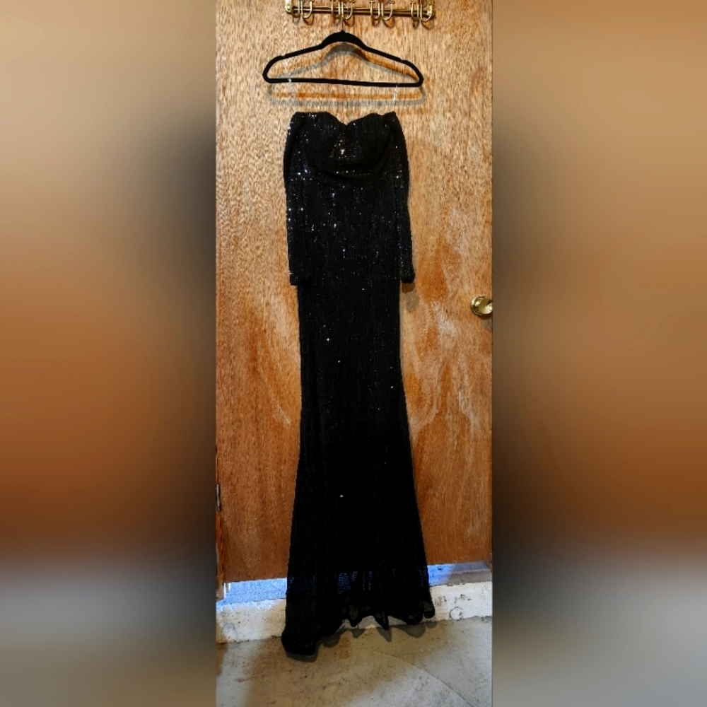 Elegant night gown